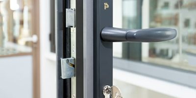 Aluminium and uPVC Hardware